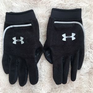 Under Armour ~ Women’s Gloves